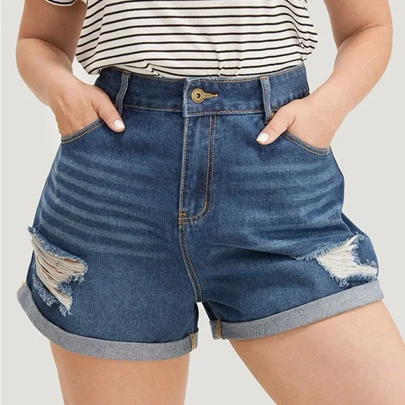 BloomChic High Rise Medium Wash Distressed Rolled Hem Jean Shorts Plus Size 16 - Picture 1 of 5
